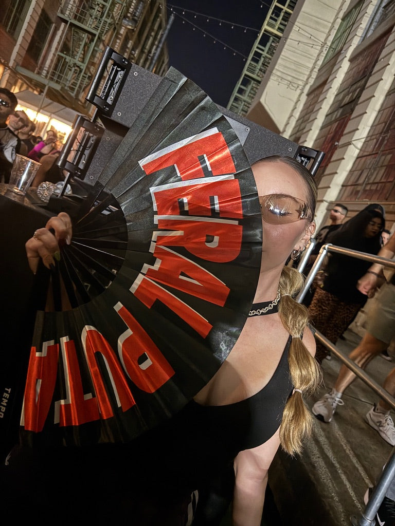 Block FERAL PUTA Fan